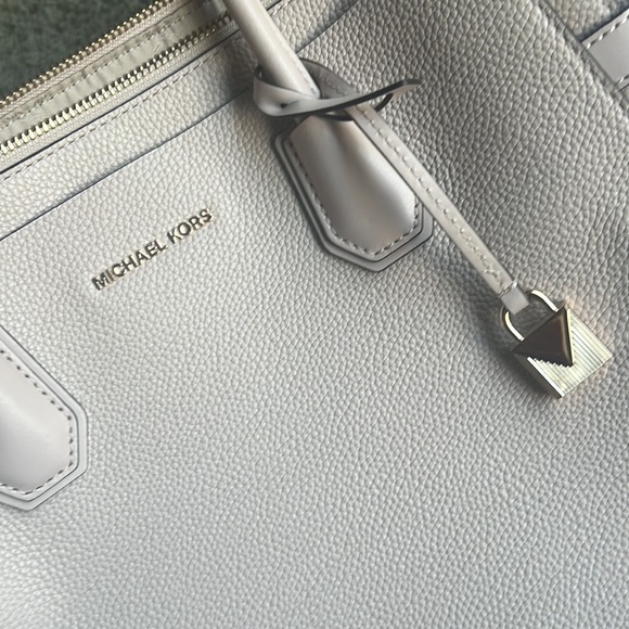 Michael Kors tote handbag in blush pink - Picture 7 of 7